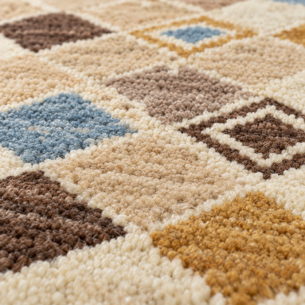100% Handspun Miamana Wool Rug, close up of the texture