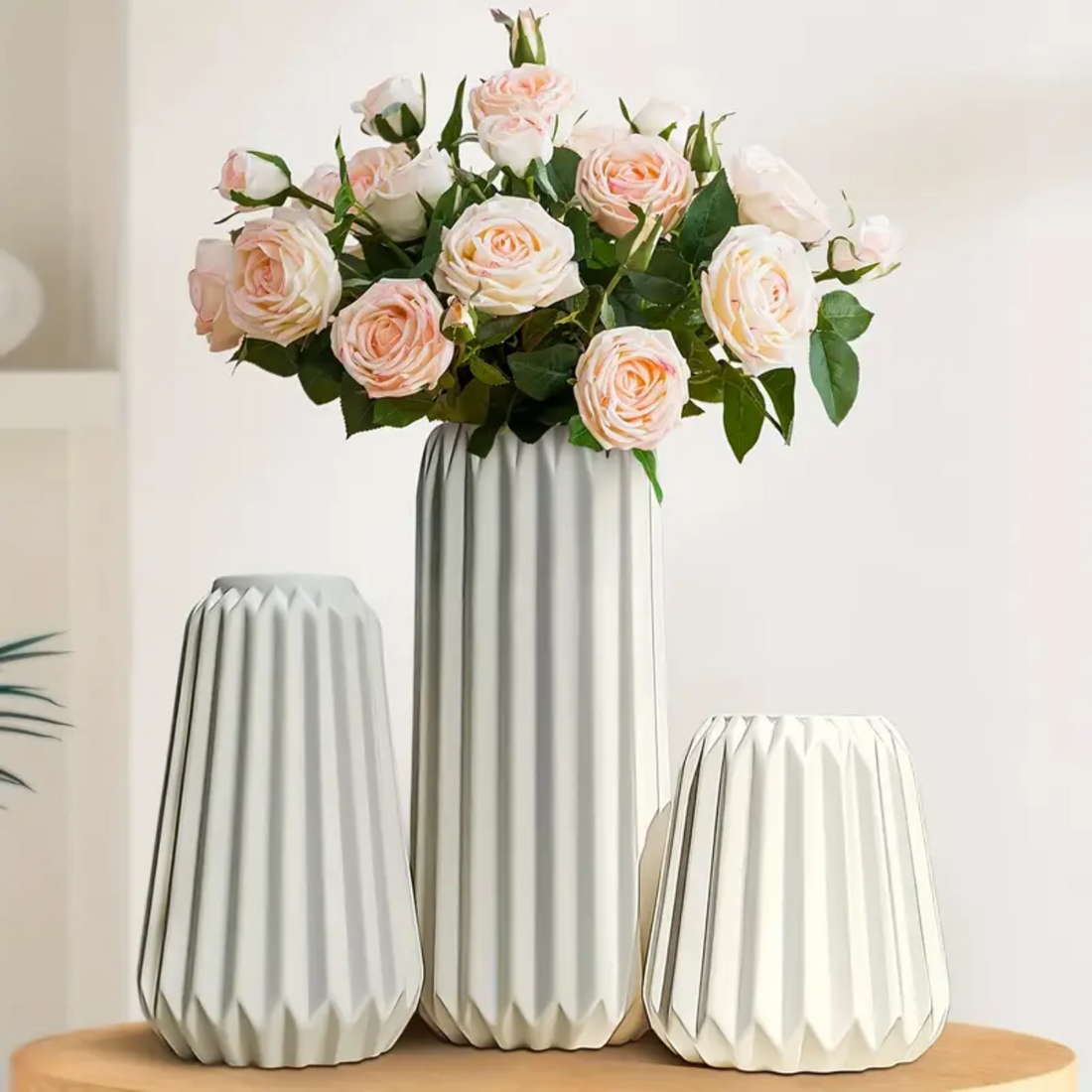Set of 3 White Ceramic Modern Vases - Zornits