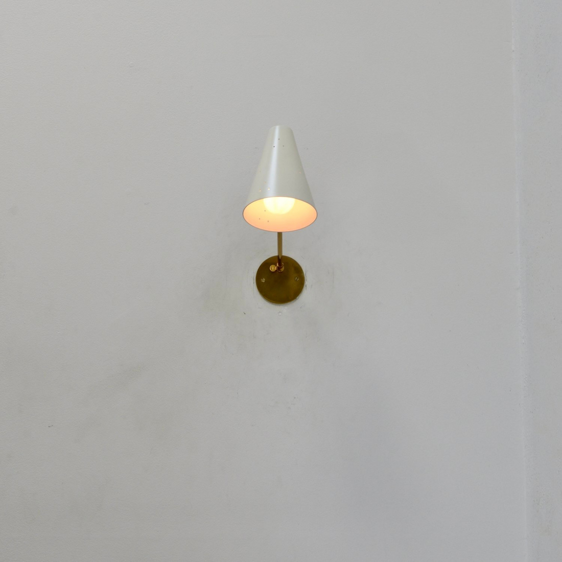 Stilnovo Mid-Century Brass Cone Wall Sconce