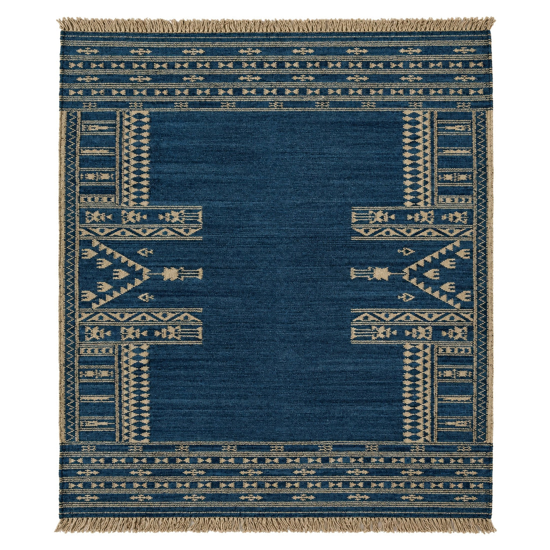 Flatweave Traditional Design, full view on a white background